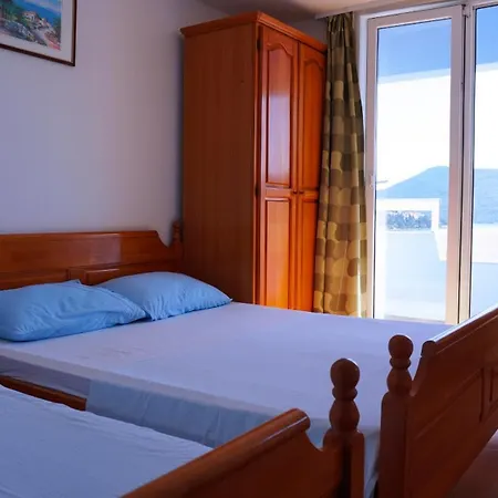 Plava Apartment *