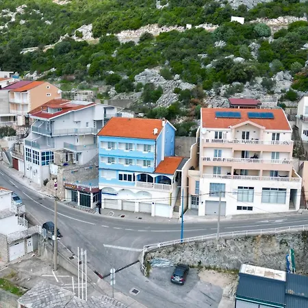 Apartman Plava *